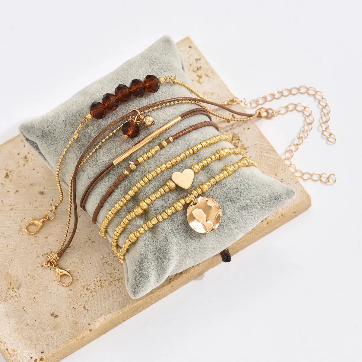 7PCS Boho Heart Beaded Bracelet Set for Women | Gold Tone Layered Stretch Bracelets with Heart Charm | Stackable Bohemian Jewelry Gift for Her